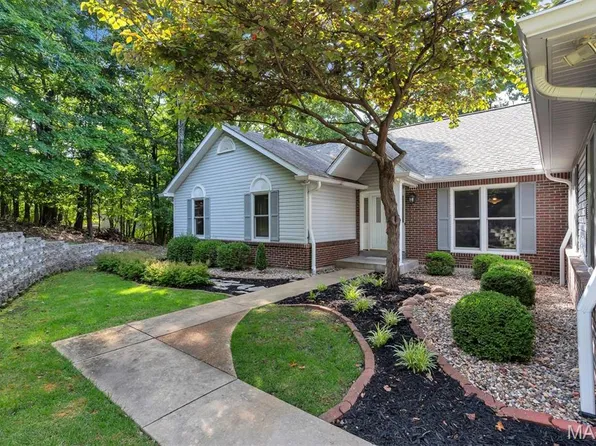 56 High Trails Dr, Eureka, MO 63025