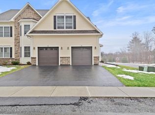 53 Anthony Pl, Ballston Spa, NY 12020