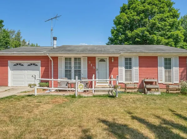315 Marion St, Clinton, MI 49236