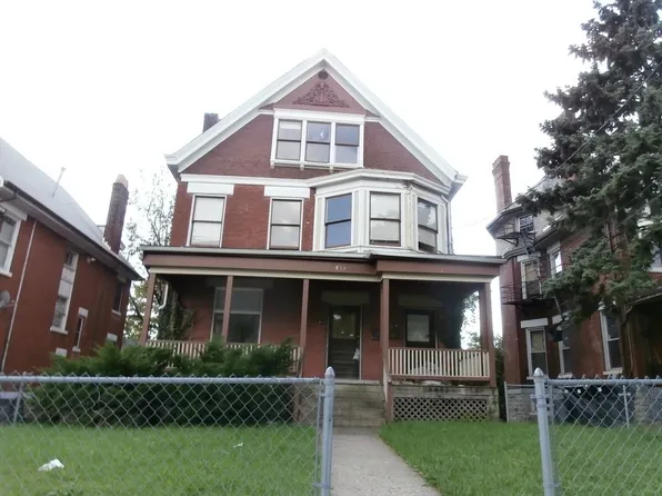 833 Hutchins Ave, Cincinnati, OH 45229