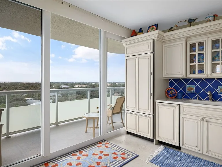 3554 Ocean Drive 703S #904S — Photo 11