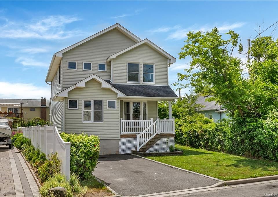 19 Shore Road, Lindenhurst, NY 11757 Zillow