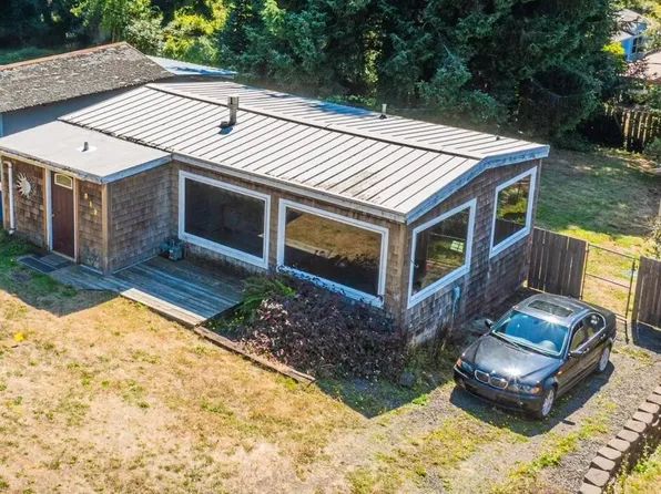 312 N Vista Ter, Otis, OR 97368