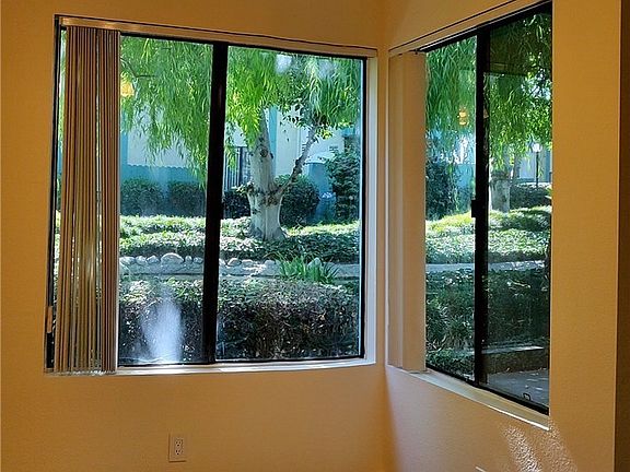 5th image of 20505 S Vermont Ave Unit 7
