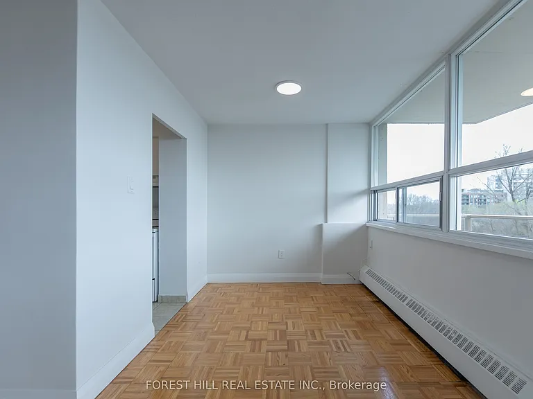 1130 Wilson Ave #306 — Photo 4