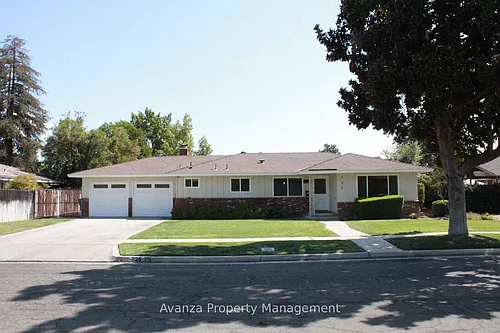 725 W Rialto Ave Photo 1
