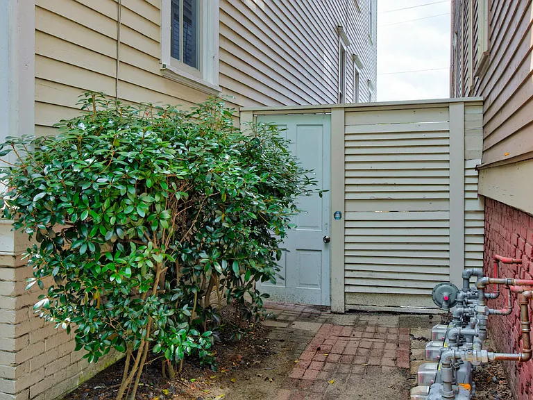 205 E Park Ave #C — Photo 4