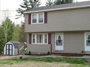 151 Rockingham Rd, Derry, NH 03038