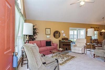 5th image of 6836 Newrock Dr
