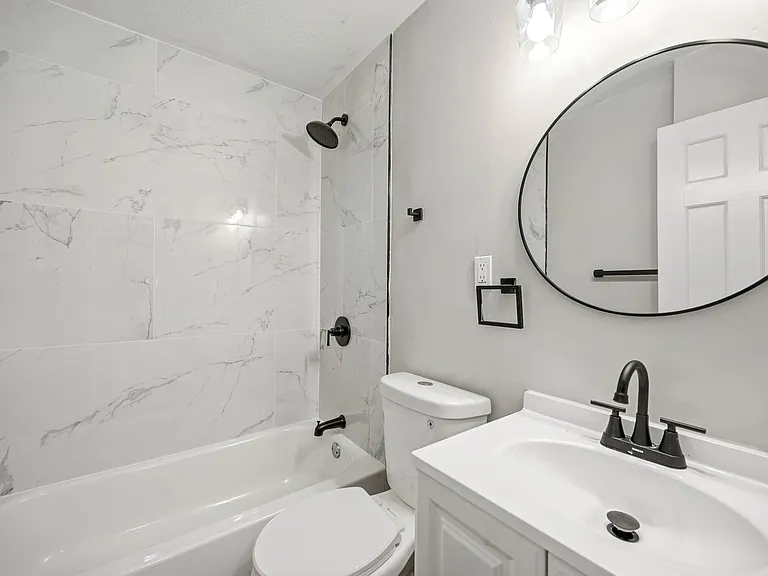 20803 Kenyon Dr — Photo 14
