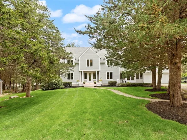 7 Essex Reach Rd, Essex, MA 01929