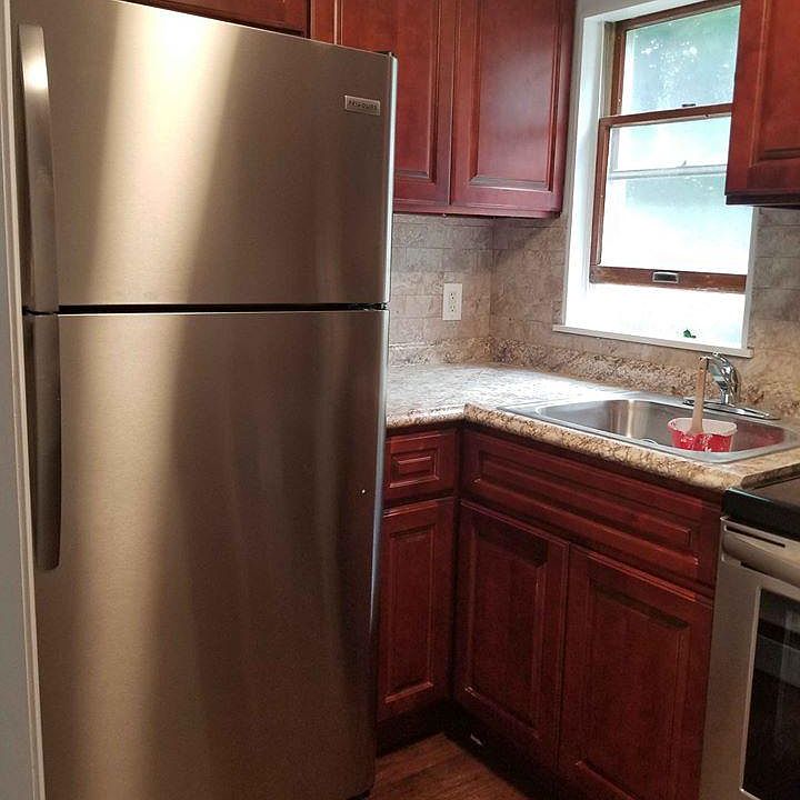 1st image of 20 Main St APT C