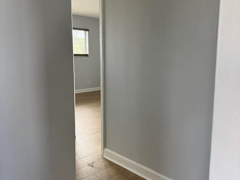 1501 Crescent Cir #E45 — Photo 18