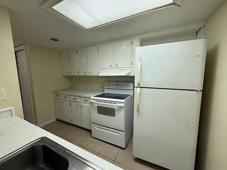 6316 Harvard Ct — Photo 6