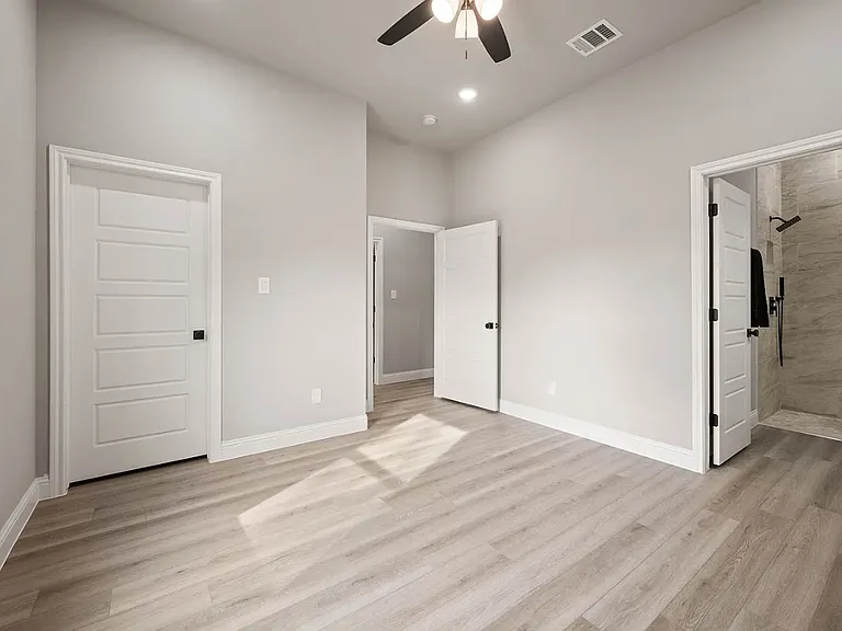 9072 Brazos River Dr — Photo 16
