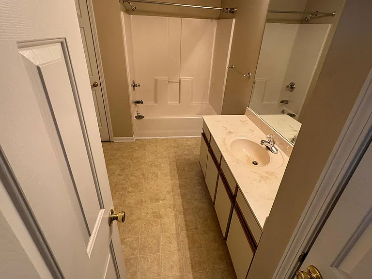 2065 Leland Dr — Photo 13