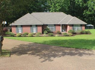 206 Ridge Park Cv N, Raymond, MS 39154