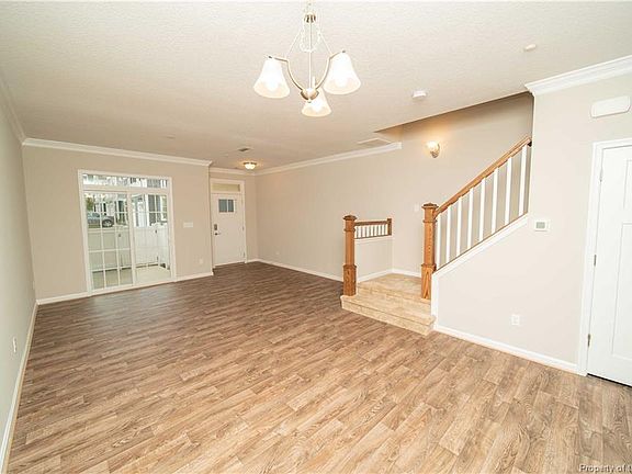 5th image of 405 Promenade Ln #4-05
