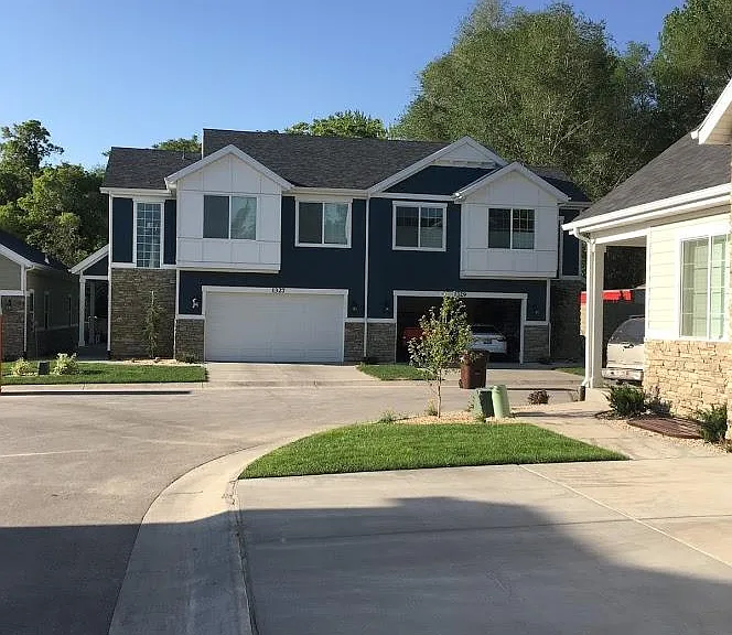 1327 E Lavon View Ct S — Photo 1