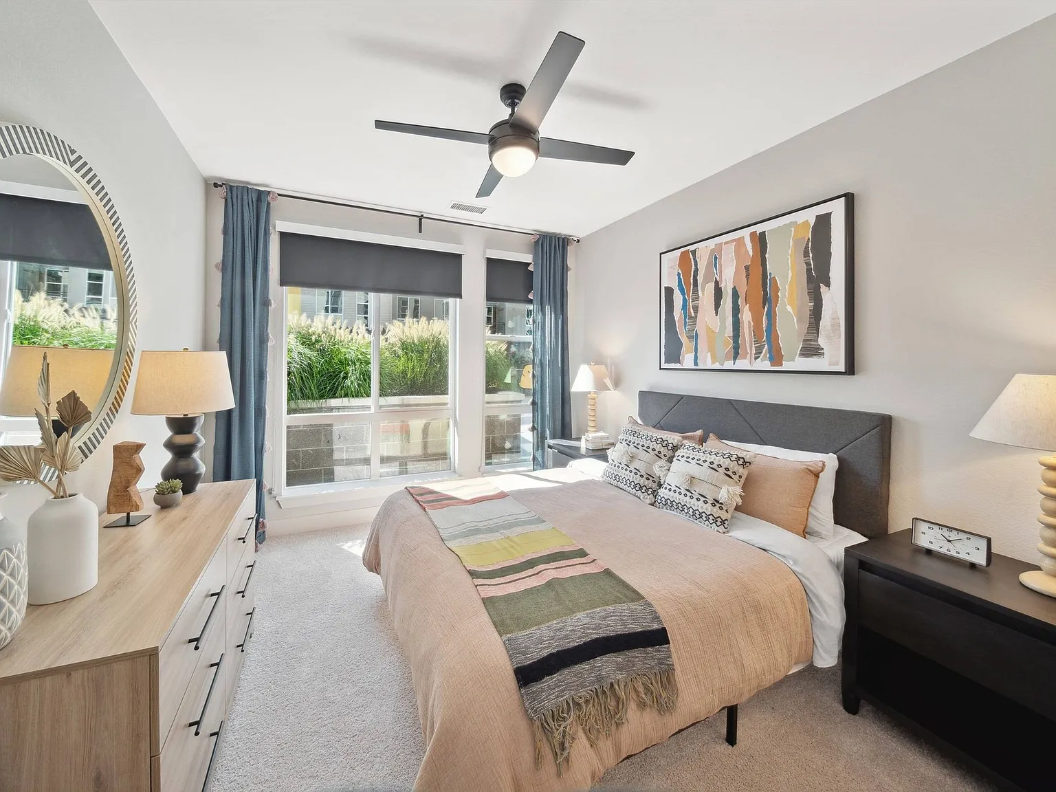 AMLI RiNo — Photo 3