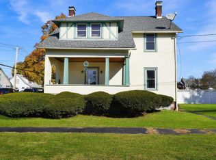 210 Avenue H, Matamoras, PA 18336