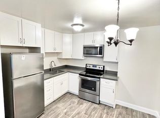 681 Sylvan St APT 2, Daly City, CA 94014