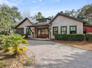 2302 Stuart St, Beaufort, SC 29902