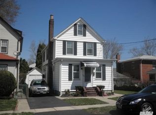 15043 27th Ave, Flushing, NY 11354