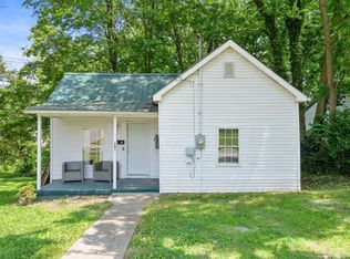 247 Richmond Ave, Mount Sterling, KY 40353