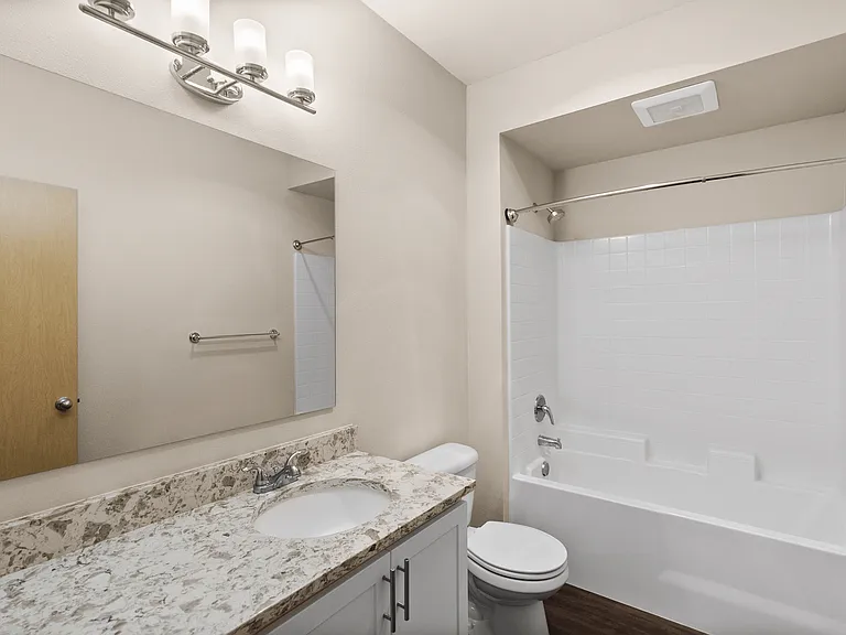 Studio Standard - 667 Sq Ft Studio Standard - 667 Sq Ft