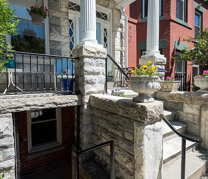 723 5th St NE — Photo 37