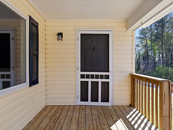 3rd image of 350 Camp Jordan Rd