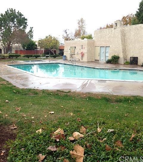 Pool and spa (fenced/with lock for safety)