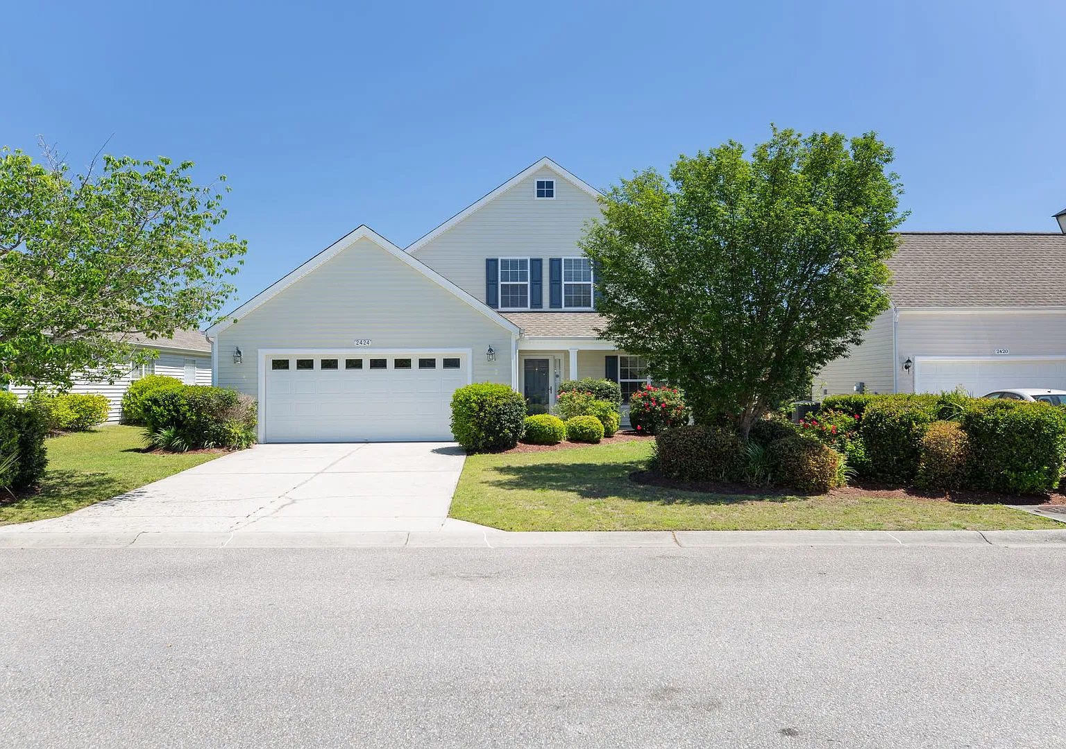 Picture-Perfect Home in The Farm at Carolina Forest — Photo 1