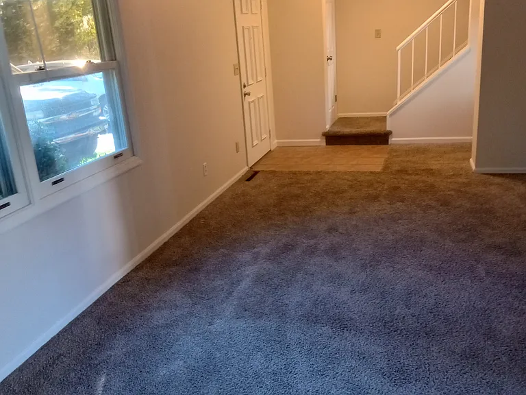 4 Crosby Dr — Photo 6