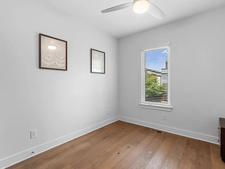 84 Evanston Ave — Photo 23