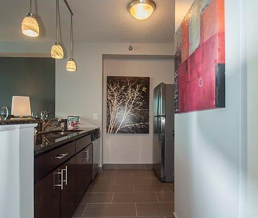 4th image of 346 E Ohio St #2111