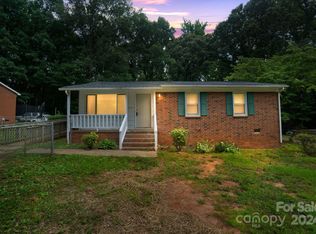 121 Hickory Ln, York, SC 29745