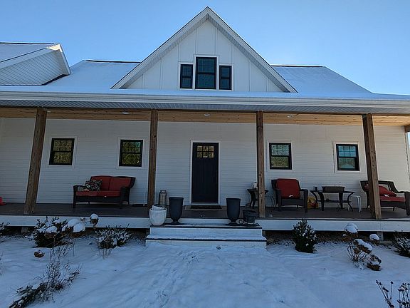 3rd image of 6168 Rs Ave E