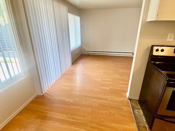 5th image of 8401 Rainier Pl S APT 7