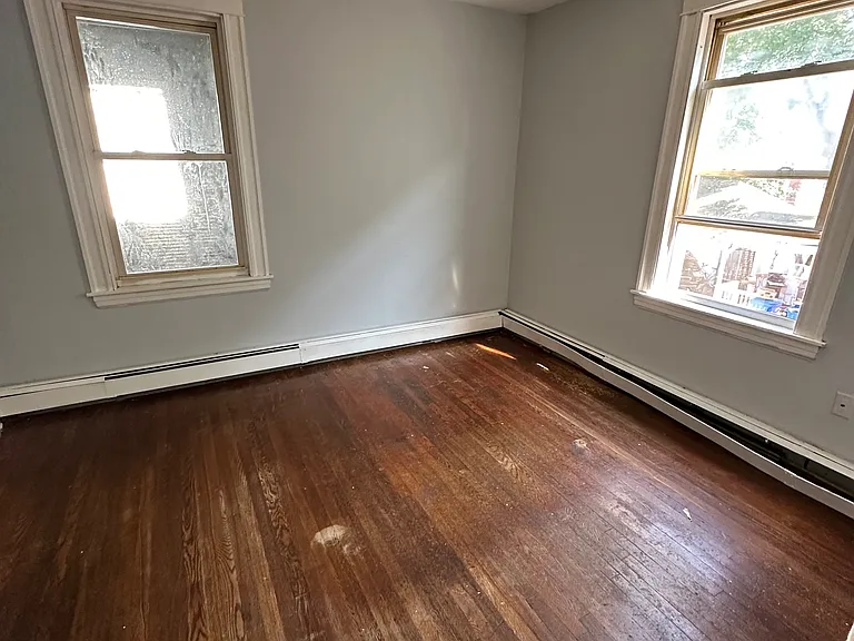 139 Gold St #2S — Photo 9