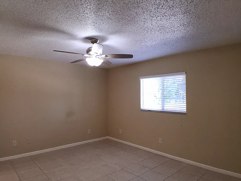 4500 Skyline Blvd #4500 — Photo 10