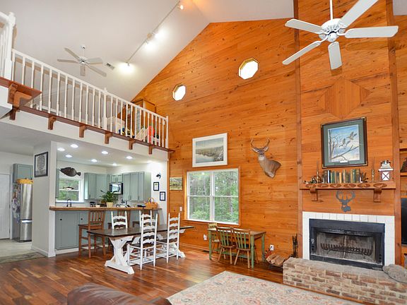 5th image of 618 Five Fathom Rd
