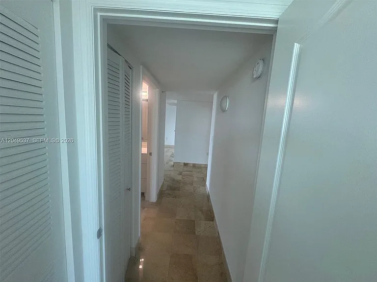 2101 Brickell Ave #1112 — Photo 43