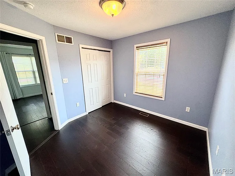 8532 Country Ln — Photo 17
