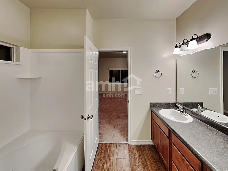 294 W Rocky Creek Way — Photo 9