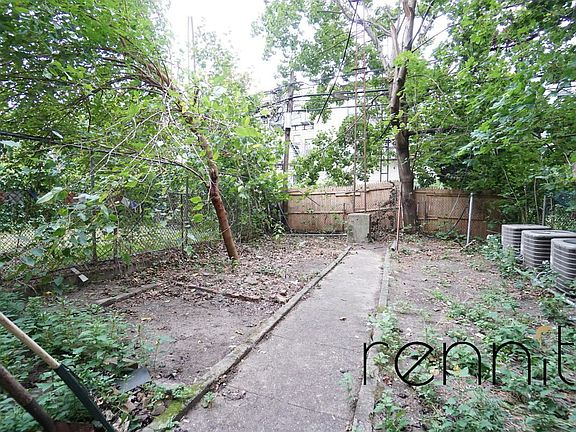 5th image of 852 Hart St #1G