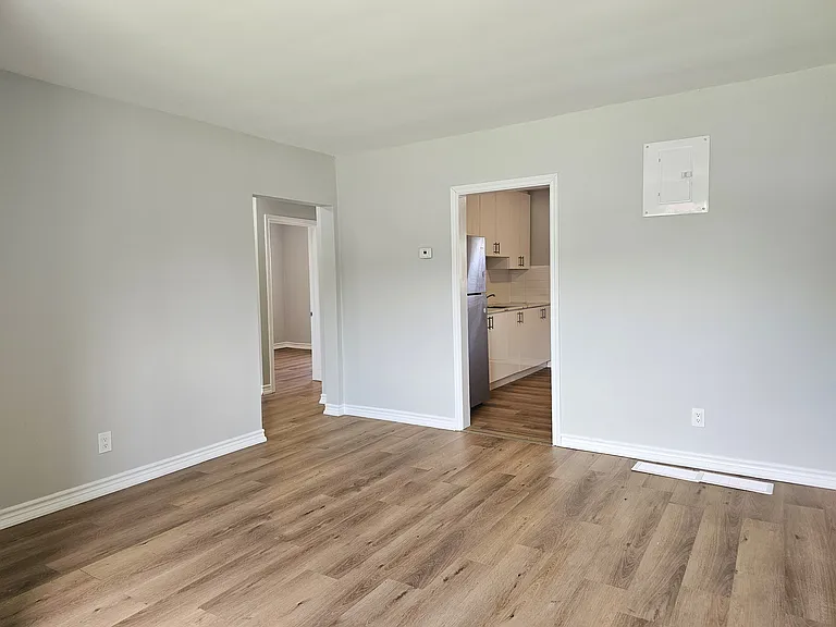 8392 Willoughby Dr — Photo 6