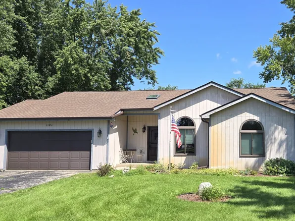 22854 W Charlotte Rd, Plainfield, IL 60586
