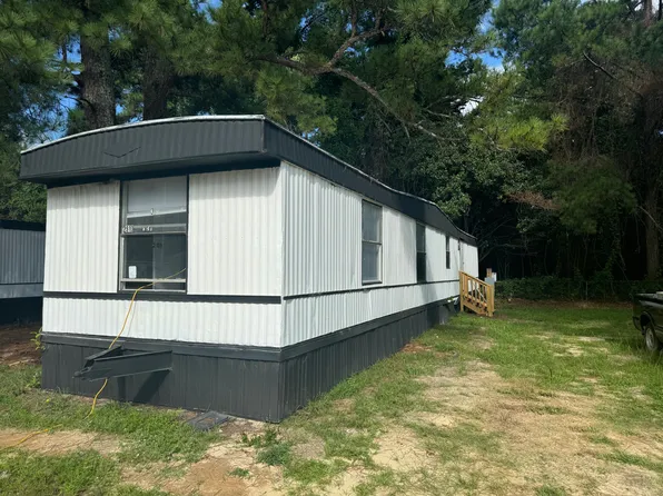 2910 Dunebuggy Ln, Fayetteville, NC 28306